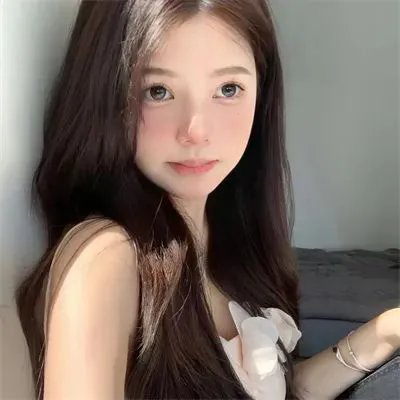 他们在沙漠中灌溉